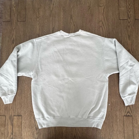 Vintage 1996 Tomahawk Resort Crewneck Sweatshirt USA Made 90’s Fruit Of The Loom - Picture 10 of 10